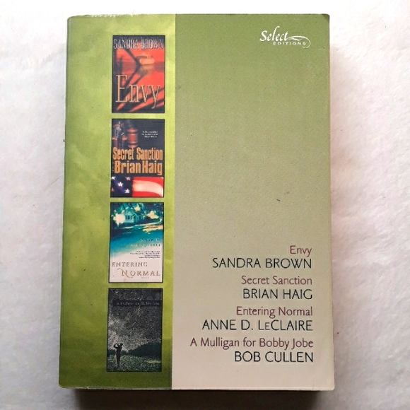 Reader's Digest 4 books in 1 vintage 2002 paperback book select editions - Picture 1 of 7